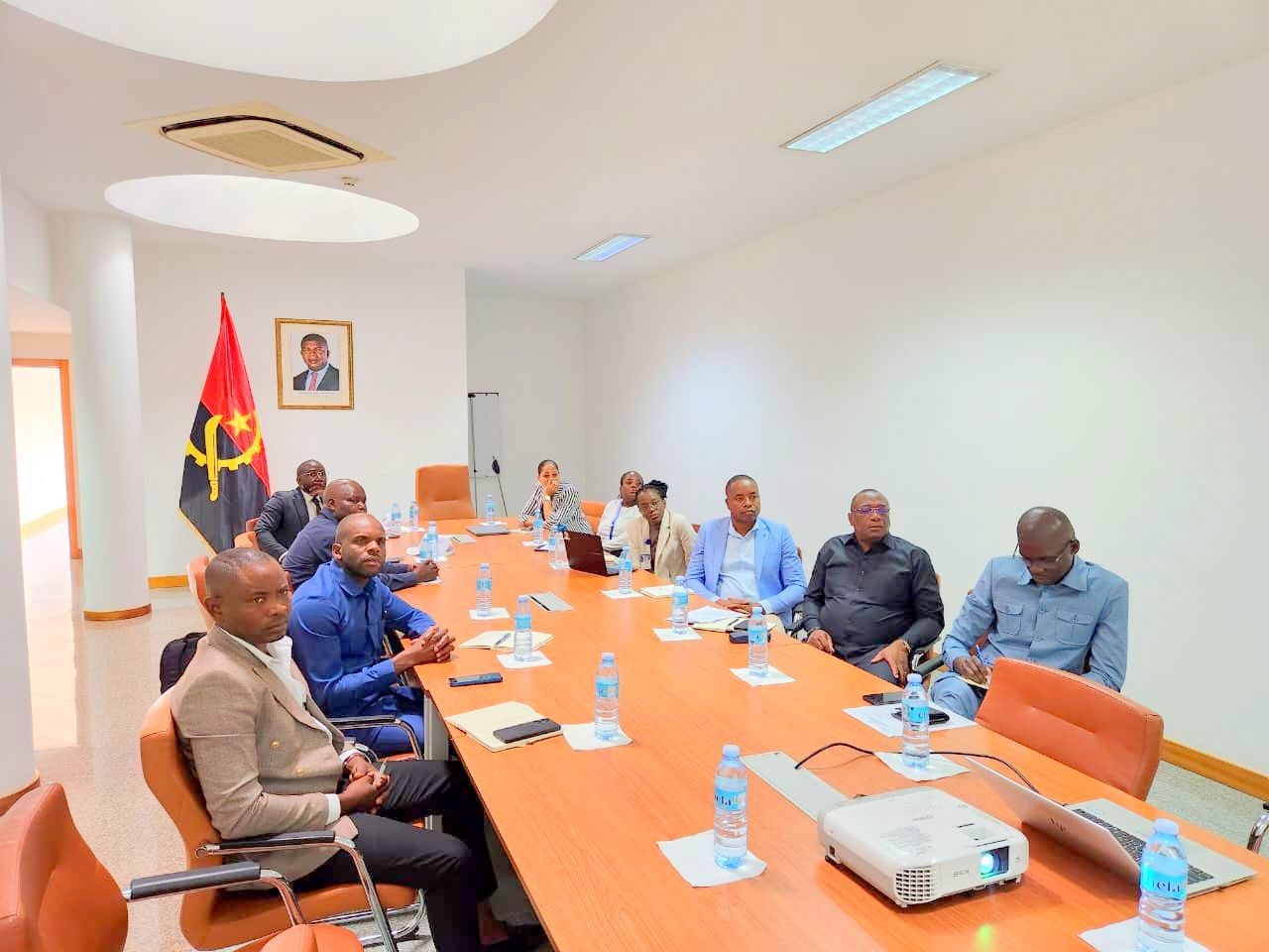 Imagem WhatsApp 2025-10-17 às 12.11.47_946b5b5d.jpg